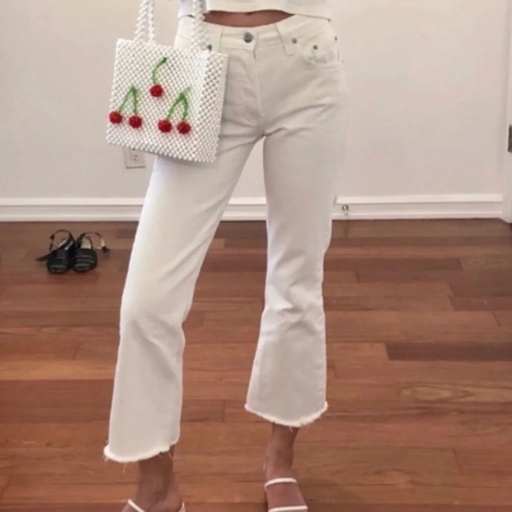 ✅ Reformation Jeans Mid-Rise Crop Flare Raw Hem in White
